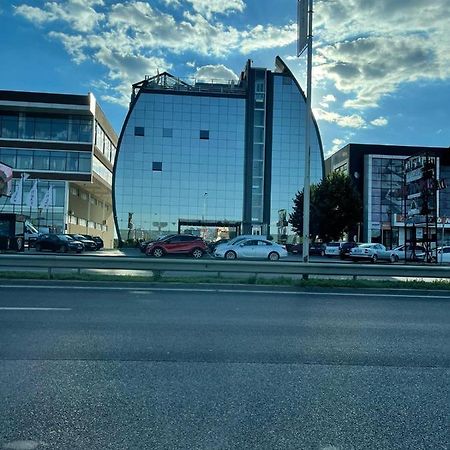 Cedartree Prishtina Pristina Exterior foto